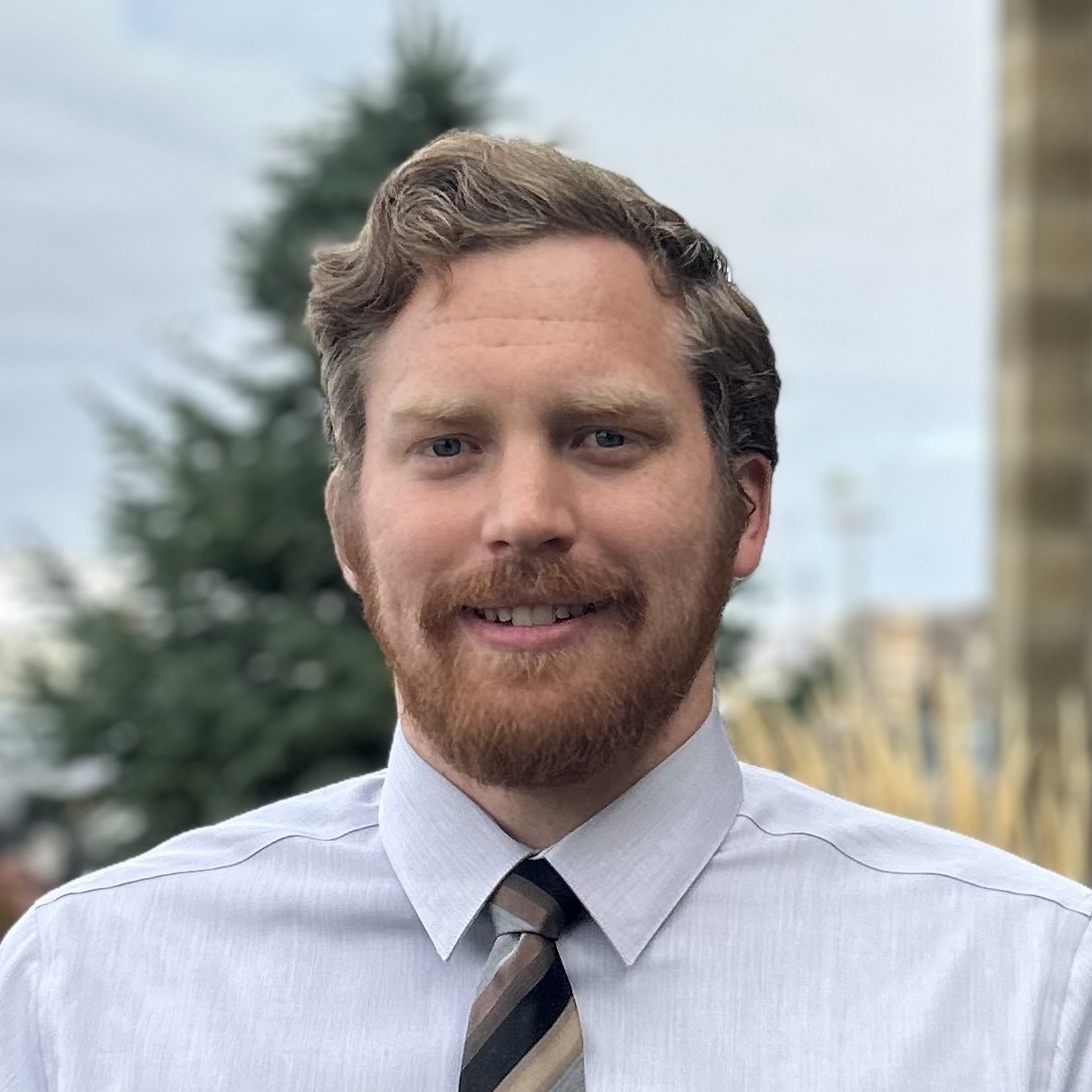 Gunnar Newell headshot